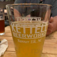 Kettell Beerworks food