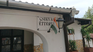 Csíkvár Étterem és Pizzéria outside