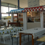 Tendinha À l'intérieur