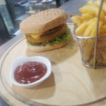 Roisel Grill Comida