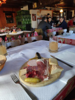 Ferme Auberge Du Lac De Forlet food