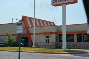 Whataburger outside