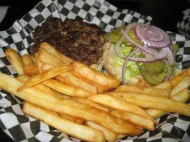 Big Bam's Burgers food