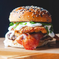 Hambrgr St Catharines food