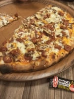 Al-pizza inside