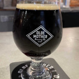 Olde Mother Brewing Comida
