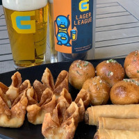 Gamecraft Brewing food