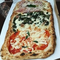 Pizzeria L’arte Della Pizza food