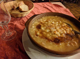 La Cave Au Cassoulet food