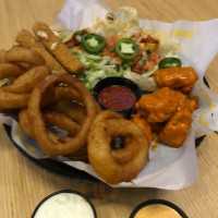 Buffalo Wild Wings food