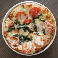 Marye's Gourmet Pizza food