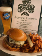 Joyce's Tavern food