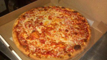 Marino's Pizzeria food