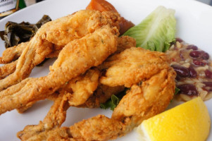 Caplingers Fresh Catch Seafood Kitchen food