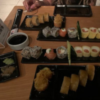 Sushi Club Caballito food