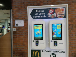 Mcdonald's Les Arcades Niveau 1 inside