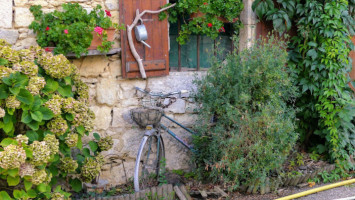 L'auberge De Tournecoupe outside