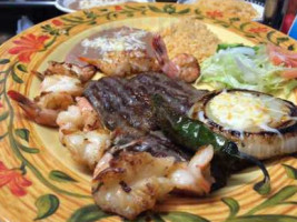 Mariscos El Amigo Mexican food