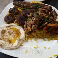 Damascus Mediterranean Cuisine inside