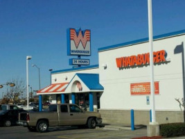 Whataburger outside