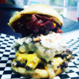 Ghost Monkey Brewery Comida