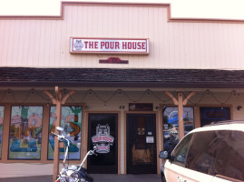 The Pour House outside