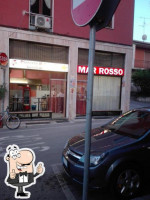 Mar Rosso outside