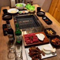 백정 에드먼튼 Baekjeong Korean Bbq House In Edmonton food