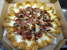 Pizza Hut food