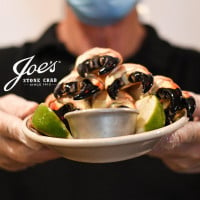 Joe's Stone Crab food