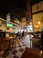Fred's Rivertown Alehouse food