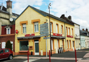 Café De L'habitude food