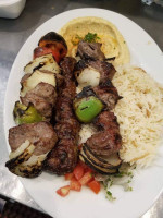 Zena's Lebanese Cuisine food