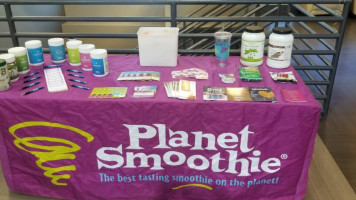 Planet Smoothie food