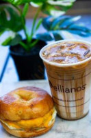 Ellianos Coffee food