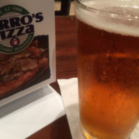 Barro's Pizza food