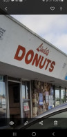 Linda's Donut Shop food