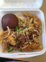 Kajun Seafood And Wings food