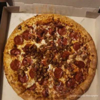 Little Caesars Pizza food