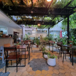 Eleven One Kitchen (ttp) Dentro