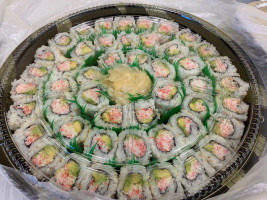 Sushi Uma food