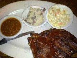 Hickory Grille and Bar food