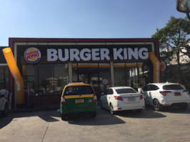 Burger King Shell Romklao outside