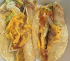 Lopez Taco House food