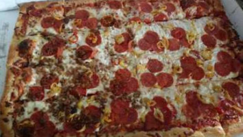 Cocca's Pizza food