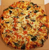 Lucano's Pizza food