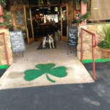 Mountain View Pub Exterior
