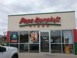 Papa Murphy 's Take 'n ' Bake Pizza outside