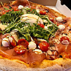 Pizza Giorgio food