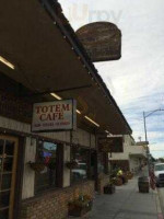 Totem Cafe outside